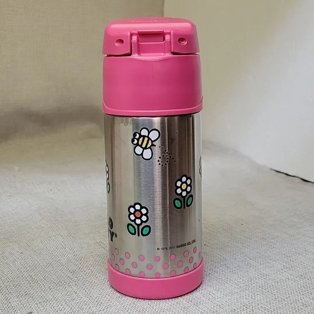 Hello Kitty totes, bag,‎ books, dvd and thermos